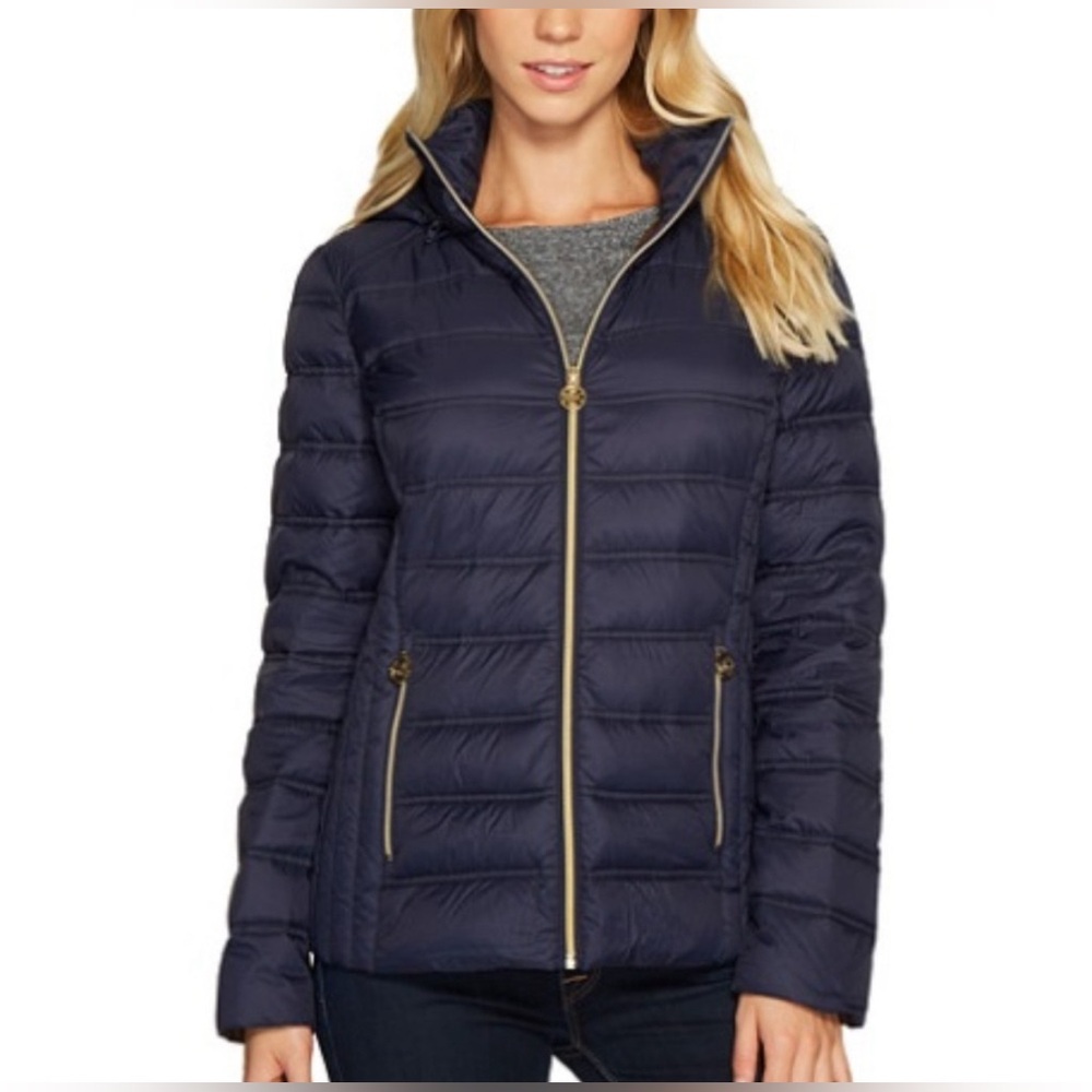 Medium Michael Kors Light Packable Removable
Hood… - image 1